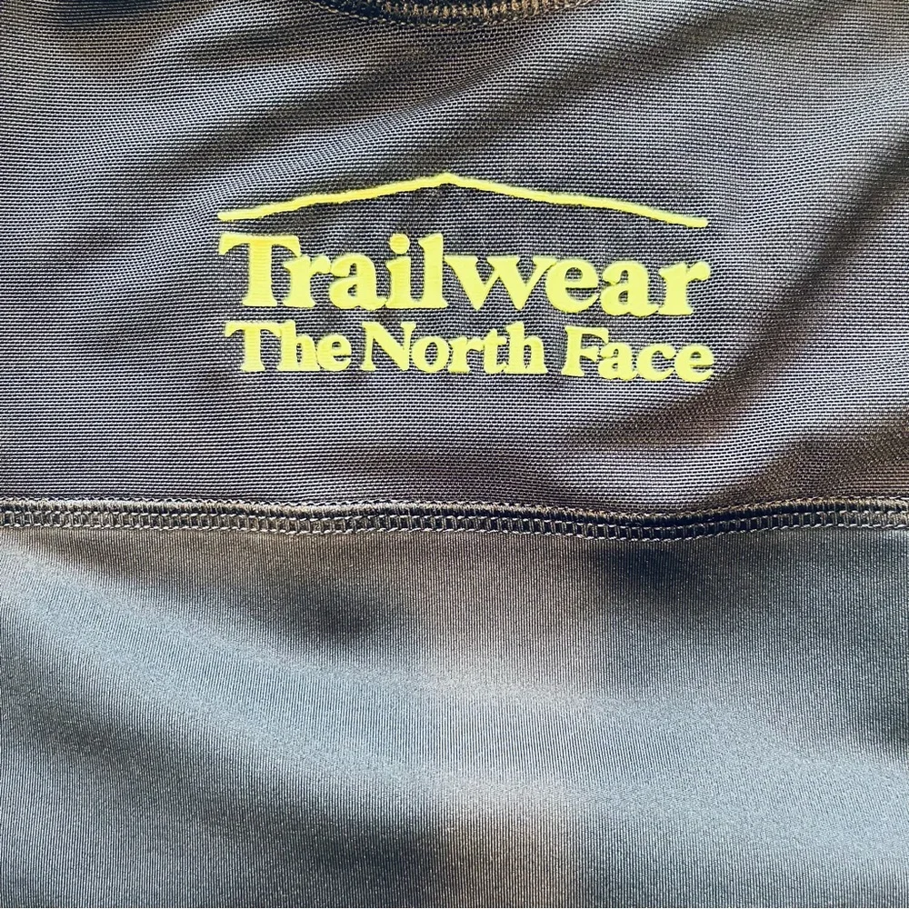 The North Face Women’s Trailwear QTM long sleeve *NWOT* - Picture 7 of 10